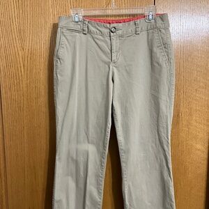 Dockers tan khaki pants Women’s size 6M